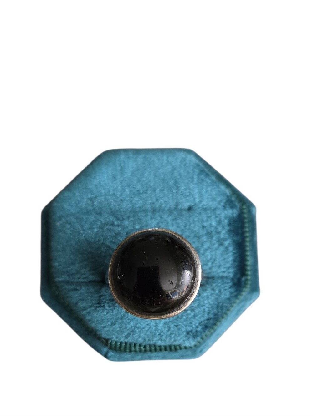 Vintage Size 6.5 Silver Toned Elegant Black Onyx Ring